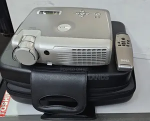 Dell 3300MP 3LCD Projector Portable XGA Conference HD 1080i