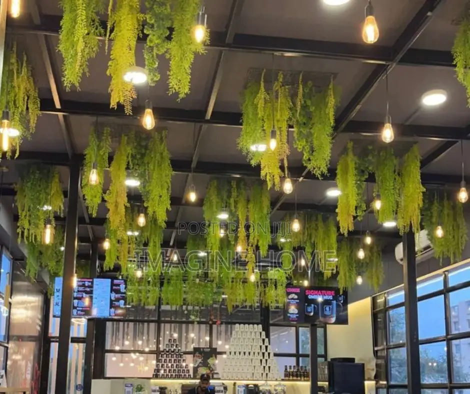 Hanging Vines With Beautiful Flowers Decoration