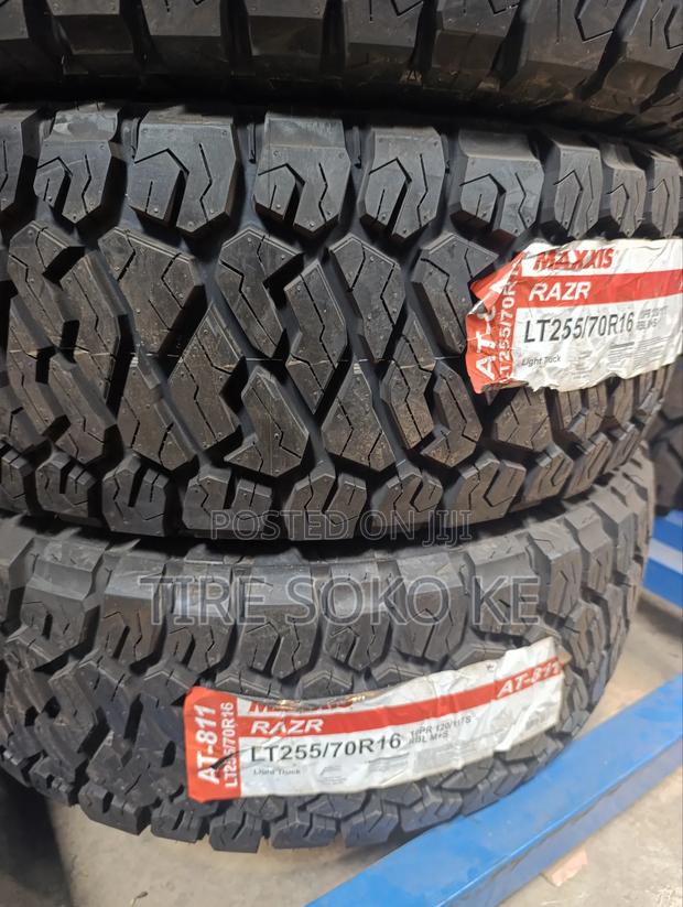 Maxxis 255/70r16 Razr At811 - thumbnail 4