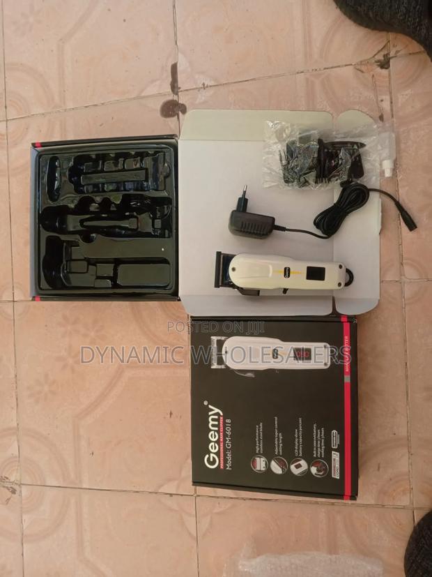 Geemy Rechargeable Hair Shaving Machine, - main view