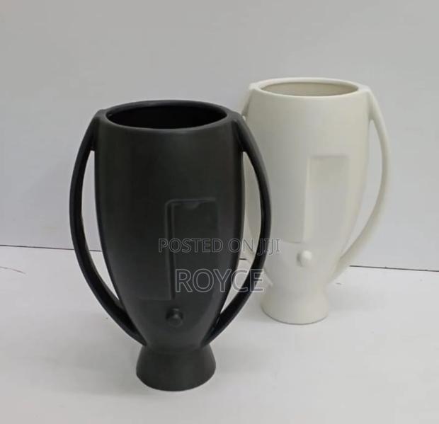 Avatar Face Vase - main view