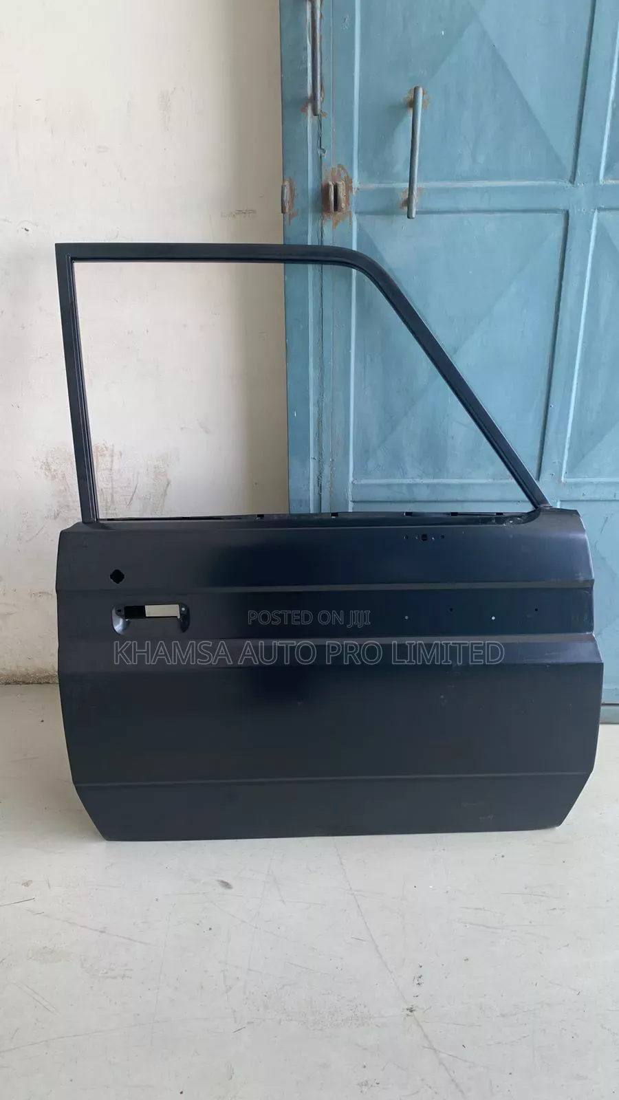 Fj79 Front Door for Land Cruiser
