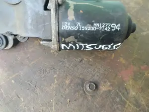 Mitsubishi Colt Wiper Motor