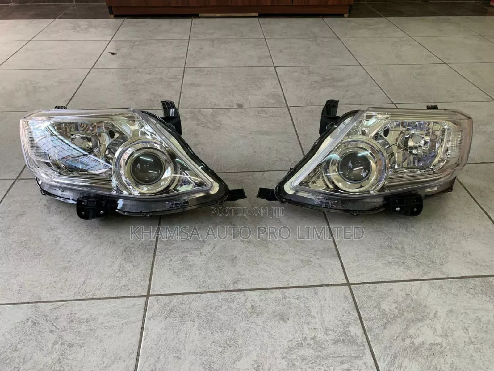 Fortuner Headlamp