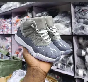 Restocked Jordan 11 Kids Quality Size 25-30 31-36