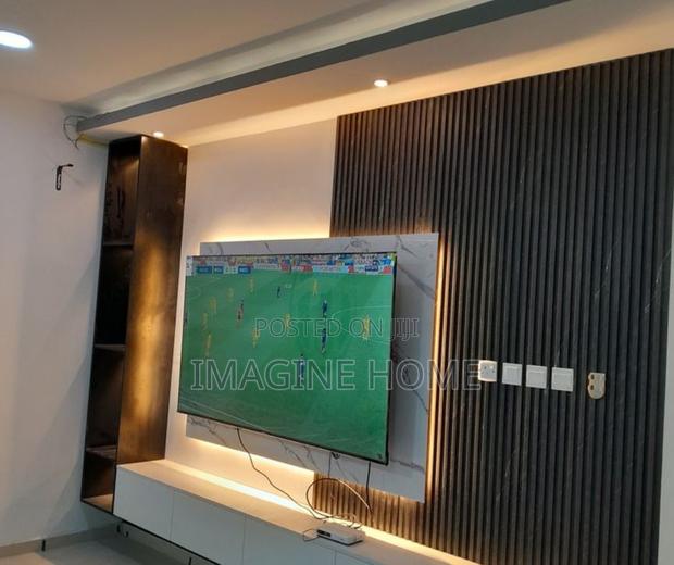 Dark Green Fluted Wall Panels With Marble Sheets Decor - main view