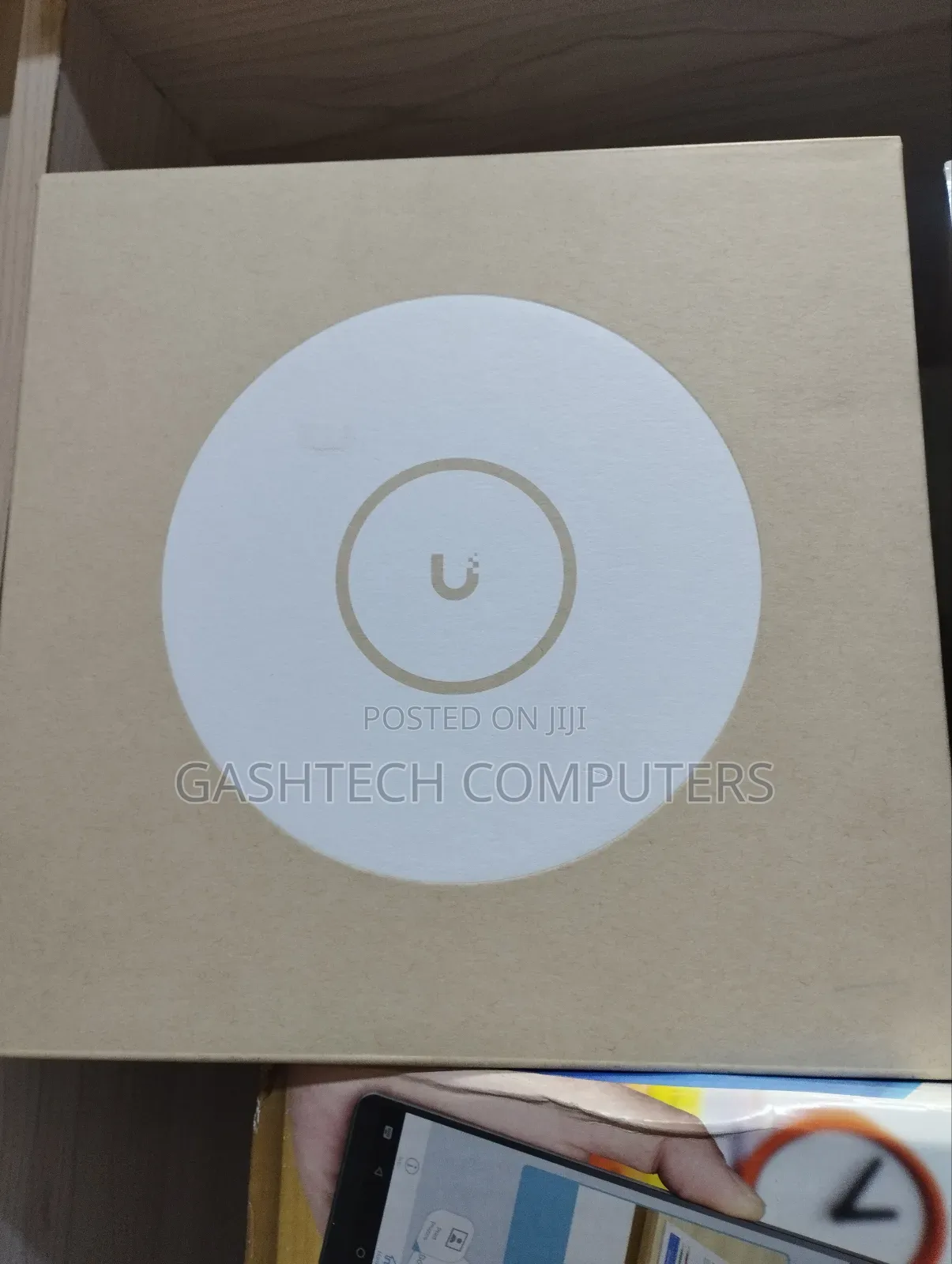Ubiquiti Networks Unifi U7 Pro Tri-Band Wi-Fi 7 Access Poin