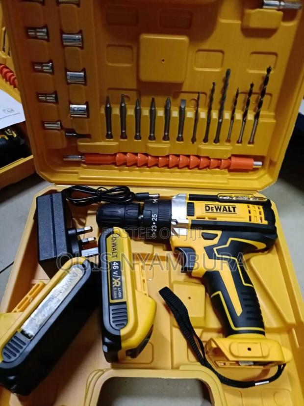 Dewalt Cordless Drill/Rechargeable Dewalt Drill With Accessories - thumbnail 2