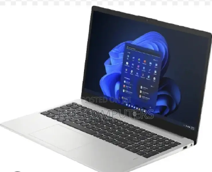New Laptop HP 250 G10 8GB Intel Core I7 SSD 512GB