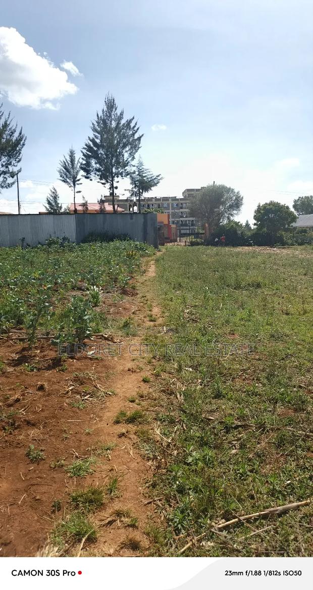 3/4 Plot in Kapsoya Ideal for Commercial With Title. - thumbnail 3