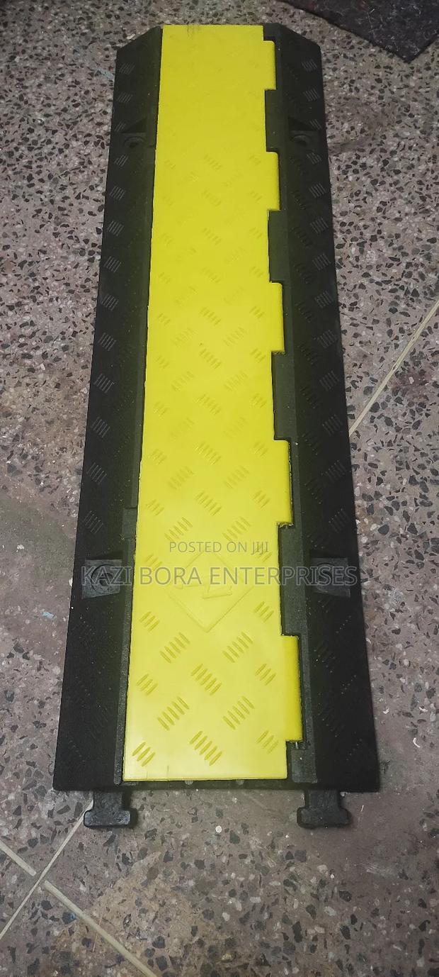 Cable Protector, Heavy Duty - thumbnail 4