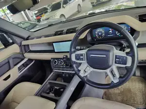 Land Rover Defender 2019 Green