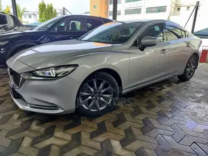 Mazda Atenza 2018 Silver
