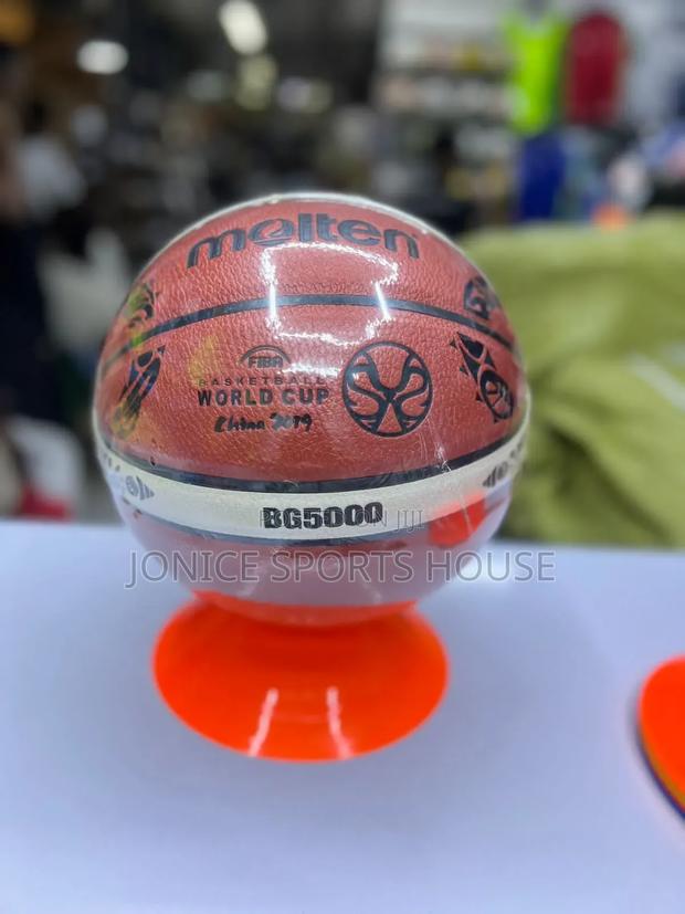 Molten Basketball - thumbnail 3