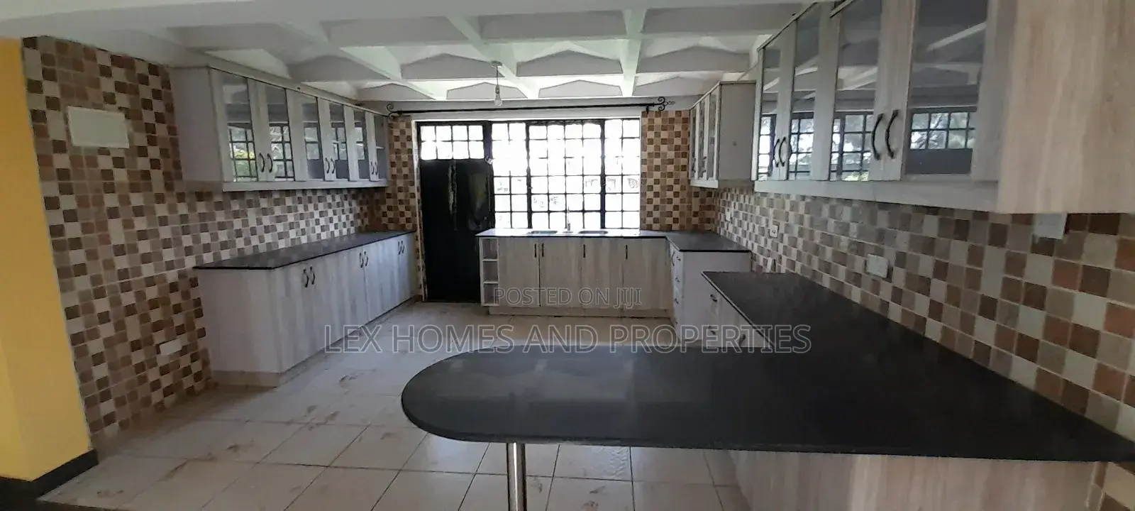4bdrm Mansion in Ole Kasasi for sale
