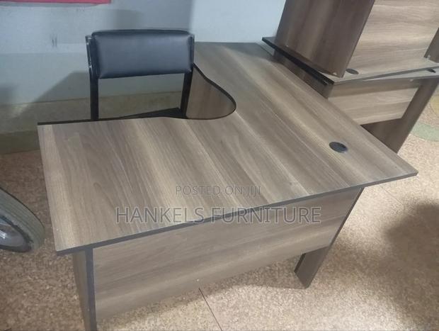 Curved Office Desk