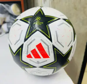 Champion Tubeless Football Ball