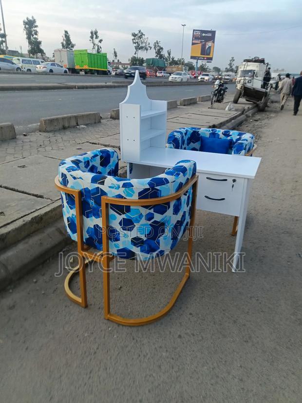 Manicure Set, With White Table - main view