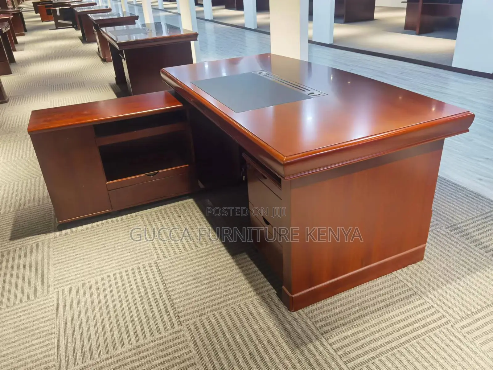 Office Tables:1.6 Meters L-Shaped Mahogany Boss Study Table