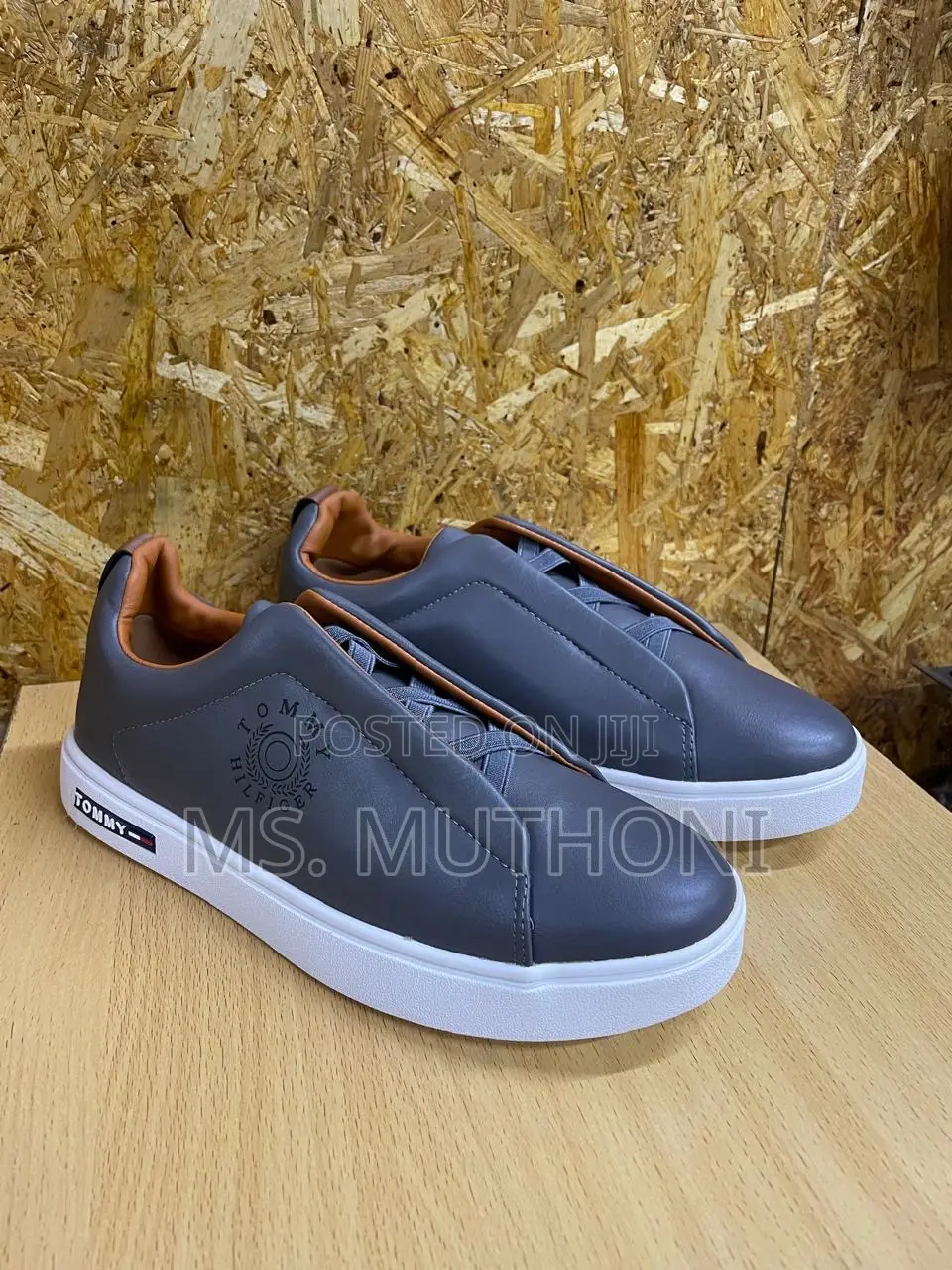 Quality Laceles Tommy Smart Casual Now Available Size 40-45