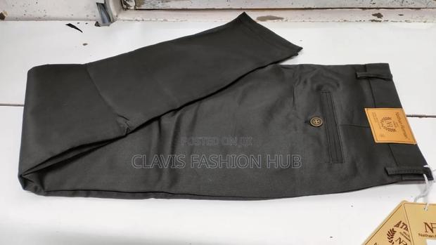 High Quality Khaki Trousers Size 40