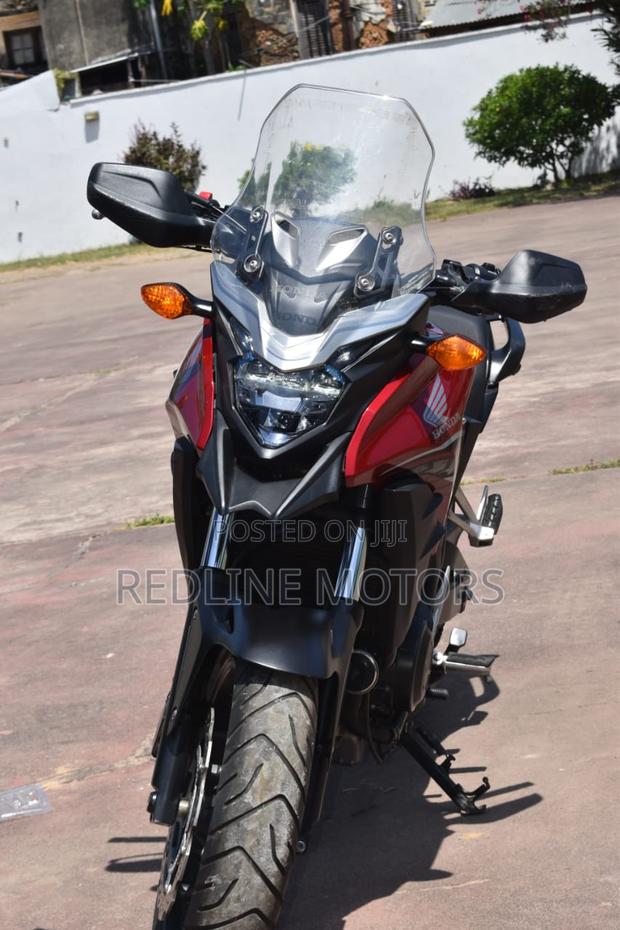 Honda CB 2018 Red - thumbnail 4