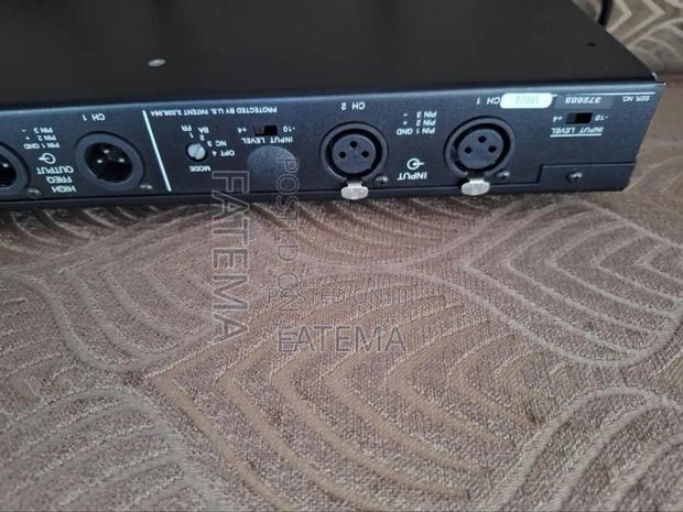 Bose Sound Controller 802c 220v - thumbnail 2