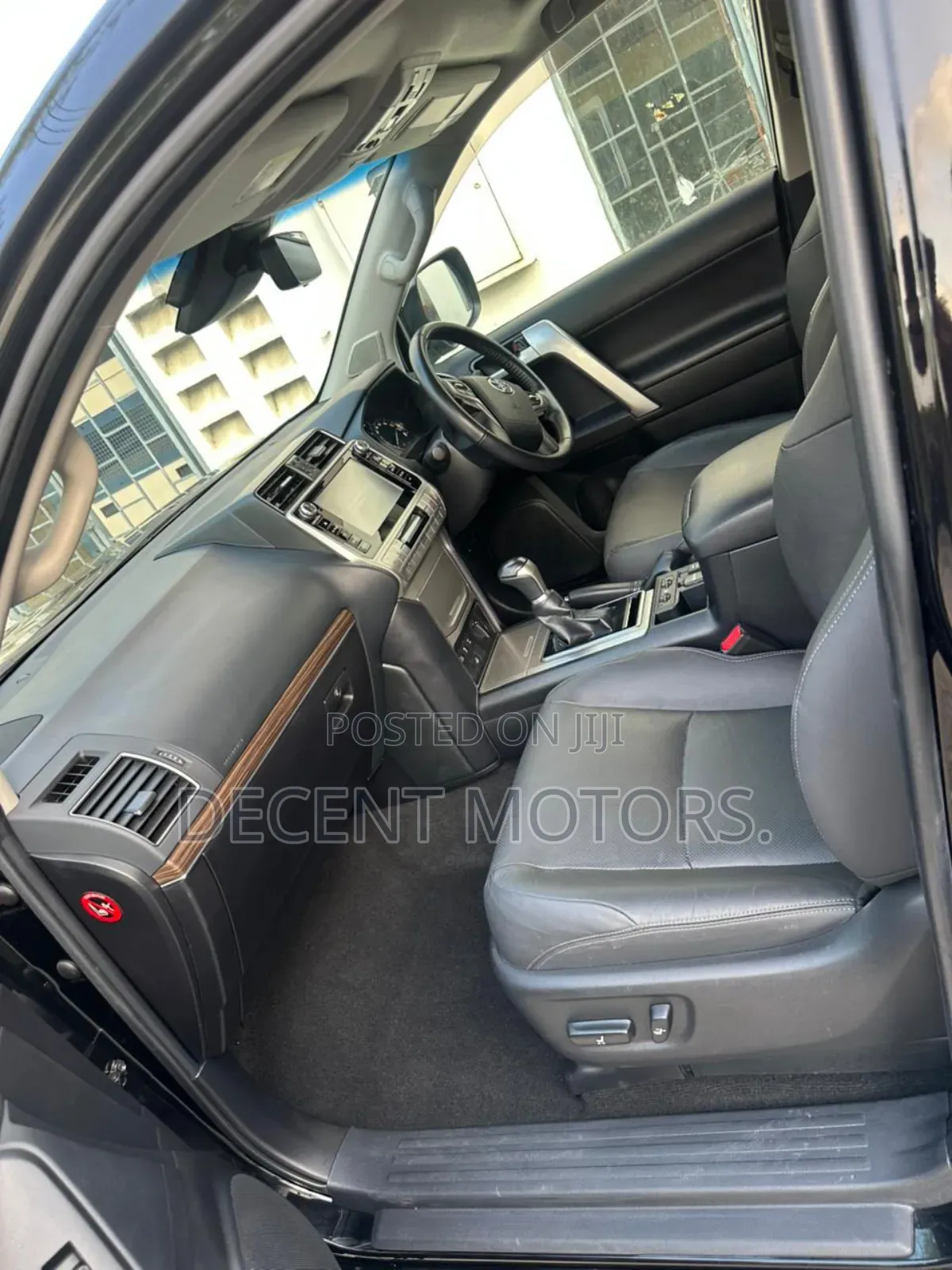 Toyota Land Cruiser Prado 2.8 2018 Black