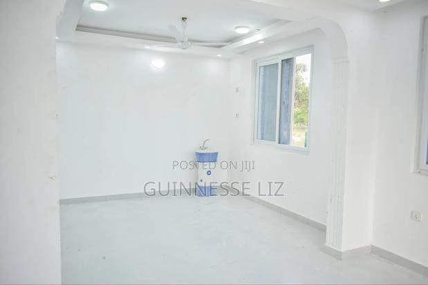 3bdrm Bungalow in Whispering Palms, Tezo for sale - thumbnail 10
