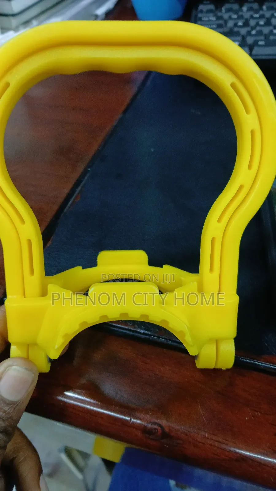 Bottle Lifter