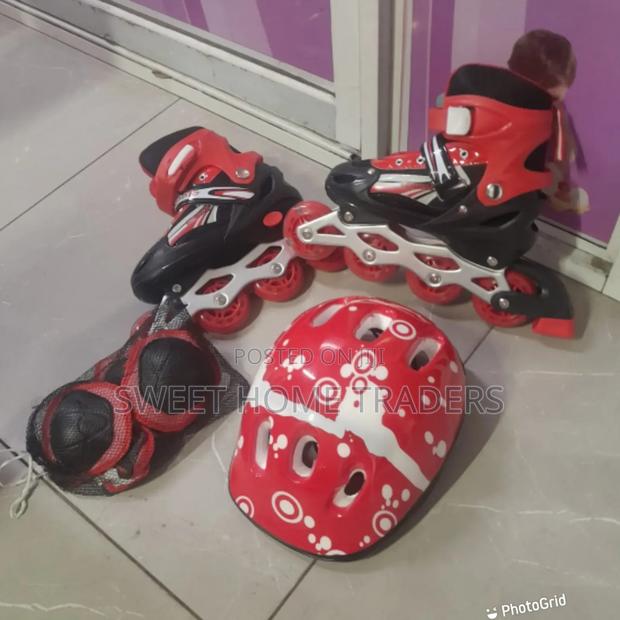 Complete Set Kids Skating Shoe - main view