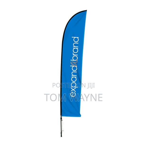 Telescopic Advertising Flags - thumbnail 3