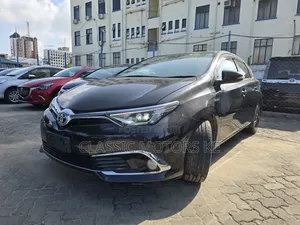 Toyota Auris 2018 Black