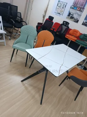 Dinning Table and Chairs 6500