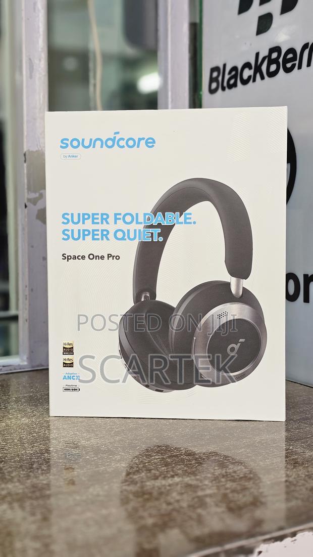 Soundcore Space One Pro - main view