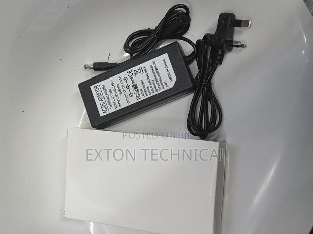 DC/AC Power Adapter 5amp 12v
