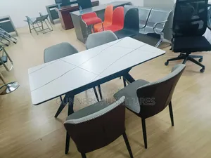 4 Seaters Marble Dining Table