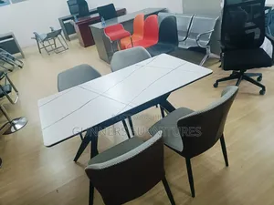 4 Seaters Marble Dining Table