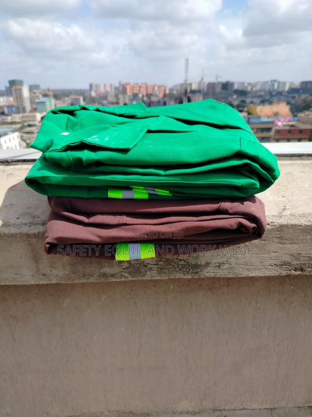 Coveralls Well Designed Outfit - main view