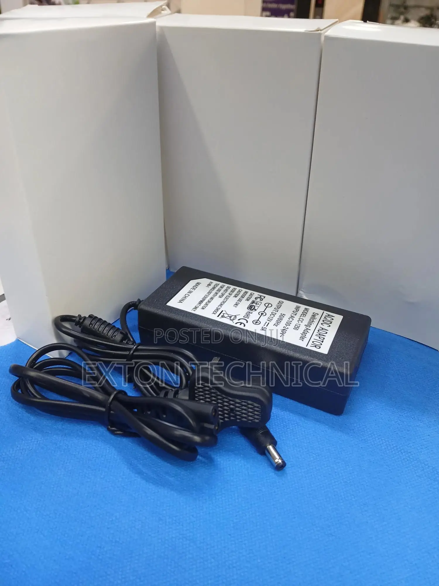 Switching AC-DC Adaptor 5a 12v 60w