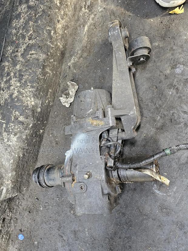 Rear Diff for Auris,Vanguard Etc - thumbnail 4