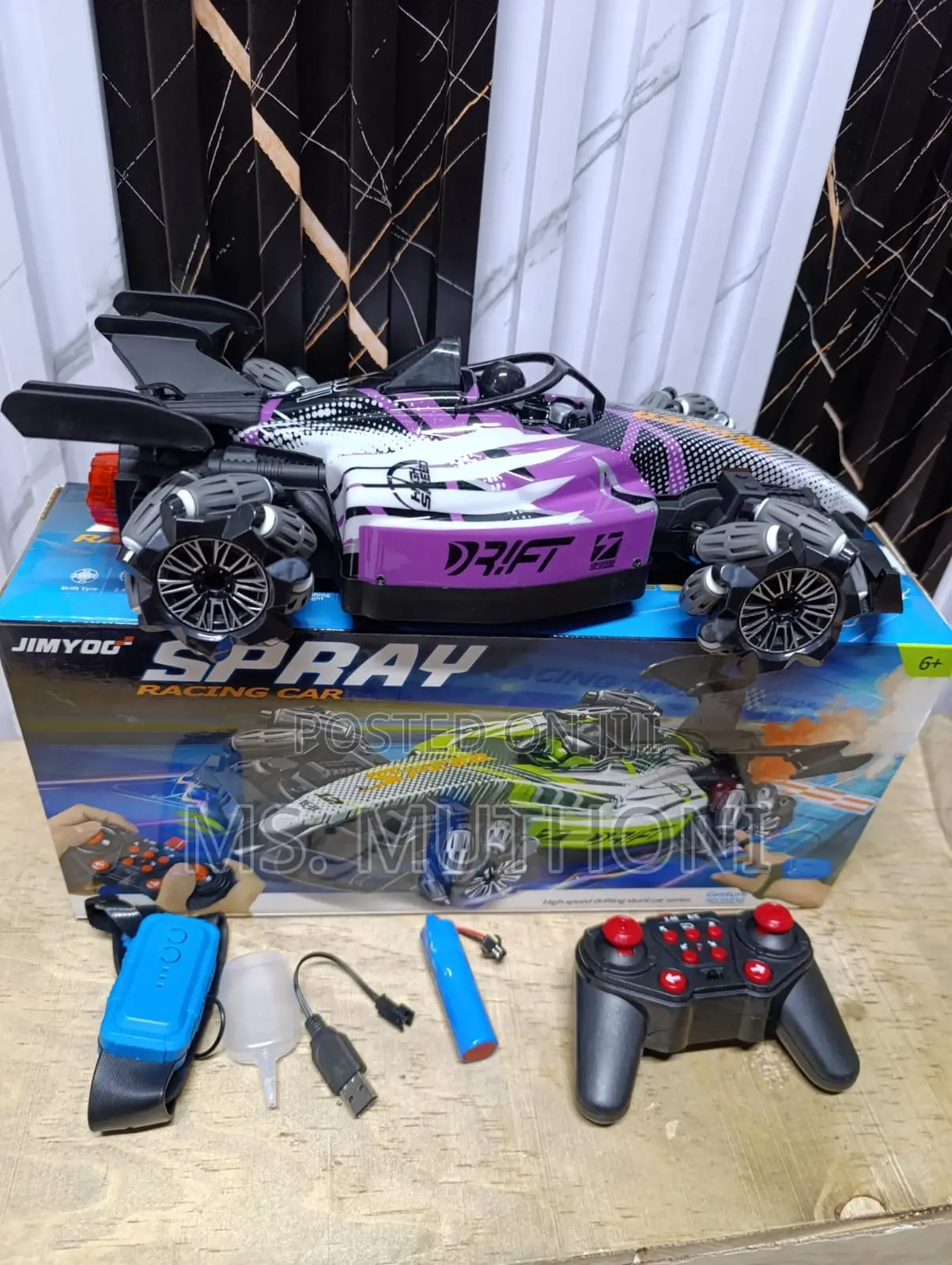 Racing Spray Drift Car With Remote Hand Gesture