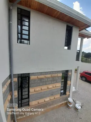 Smart Wall Master 30kg, Exterior and Interior
