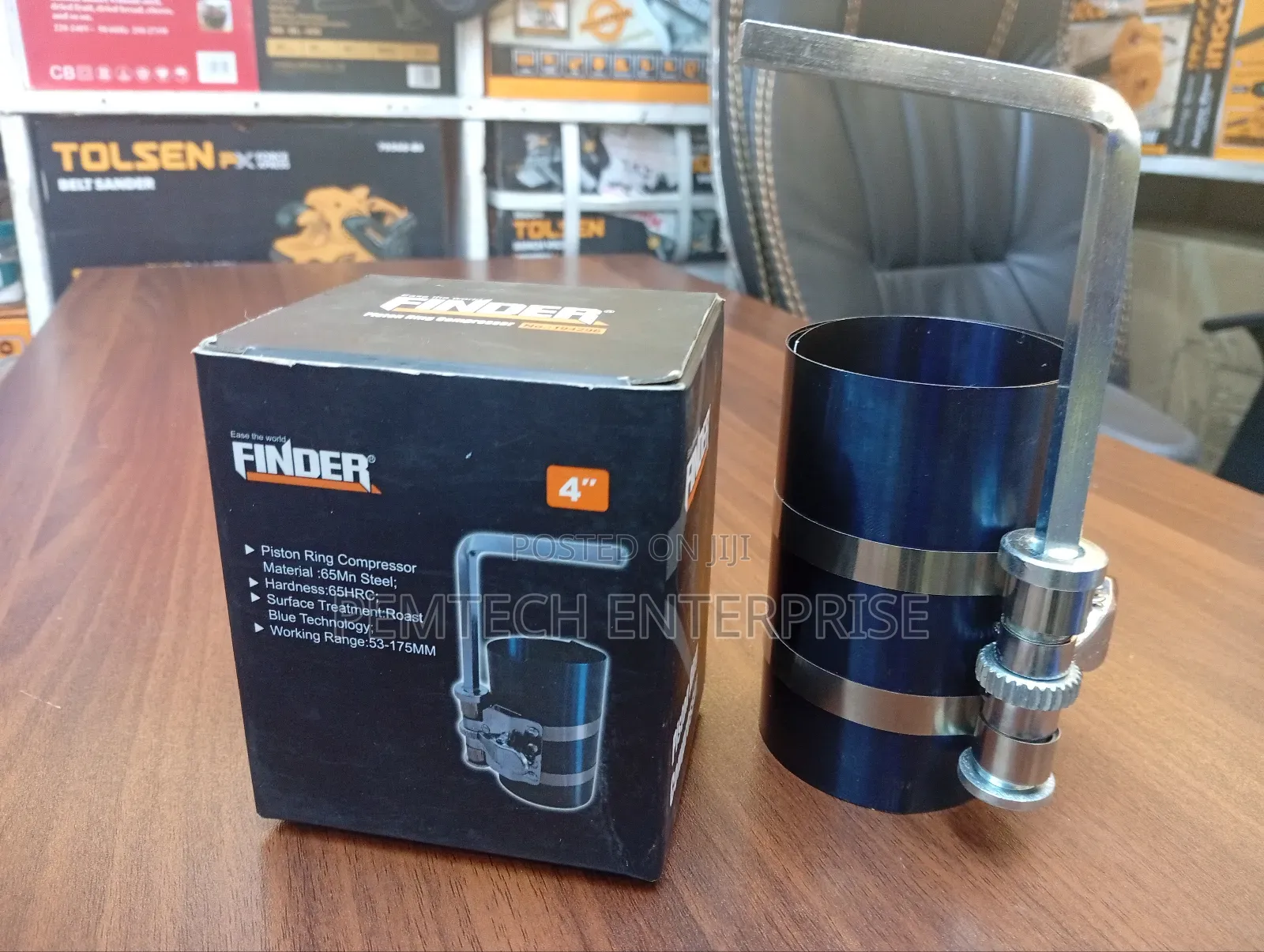 Finder Spring Compressor 4"