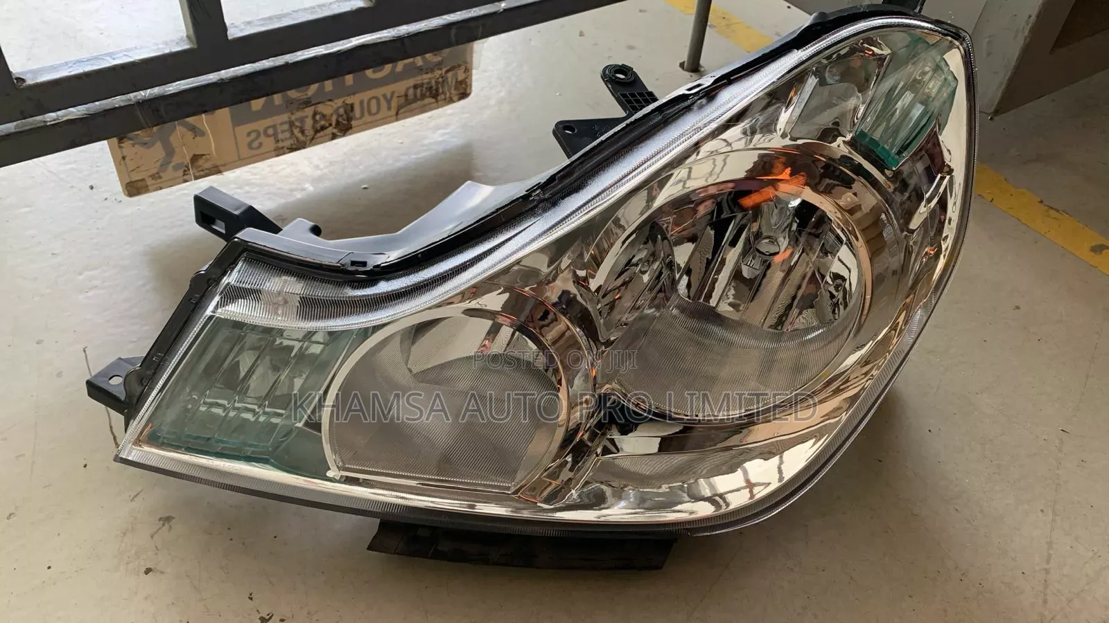 Nissan Wingroad Headlamps With 2 Circles