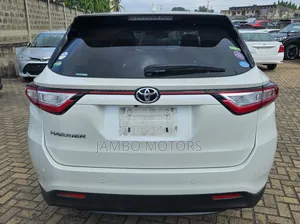 Toyota Harrier 2.0 Turbo 4WD 2018 White