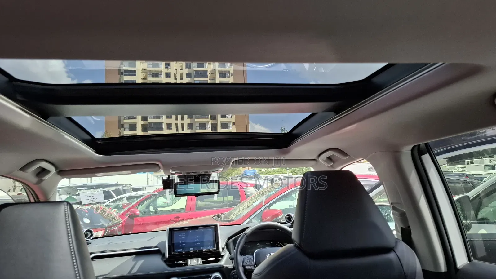 Toyota RAV4 Adventure 2019 White