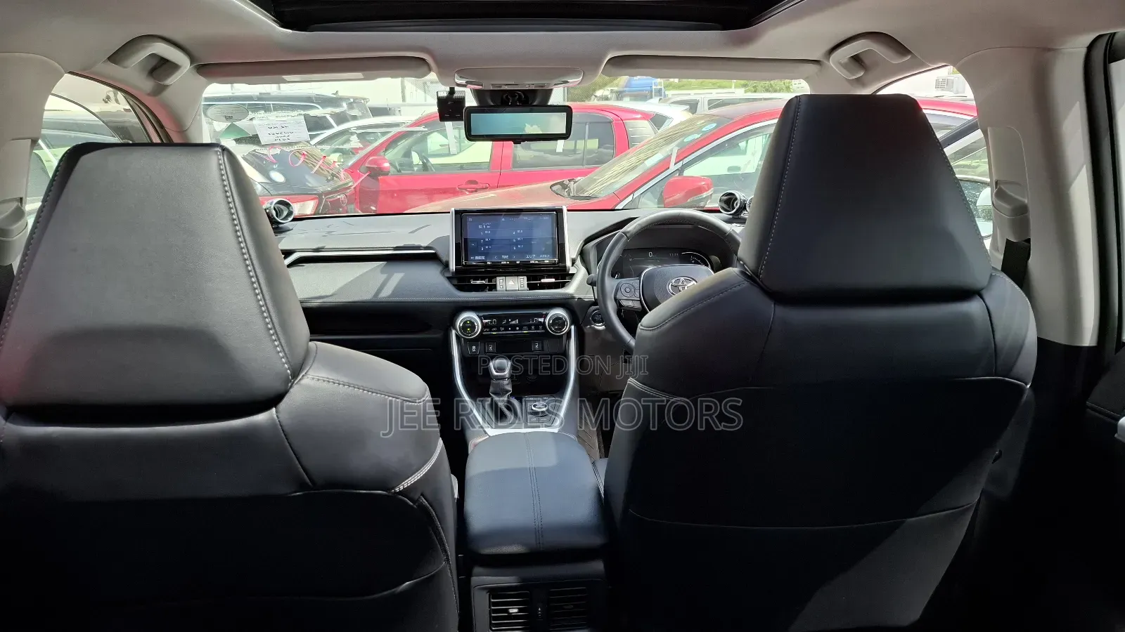 Toyota RAV4 Adventure 2019 White