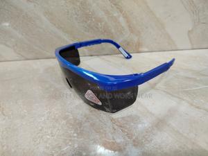 Welding Lightweight Glasses - thumbnail 2