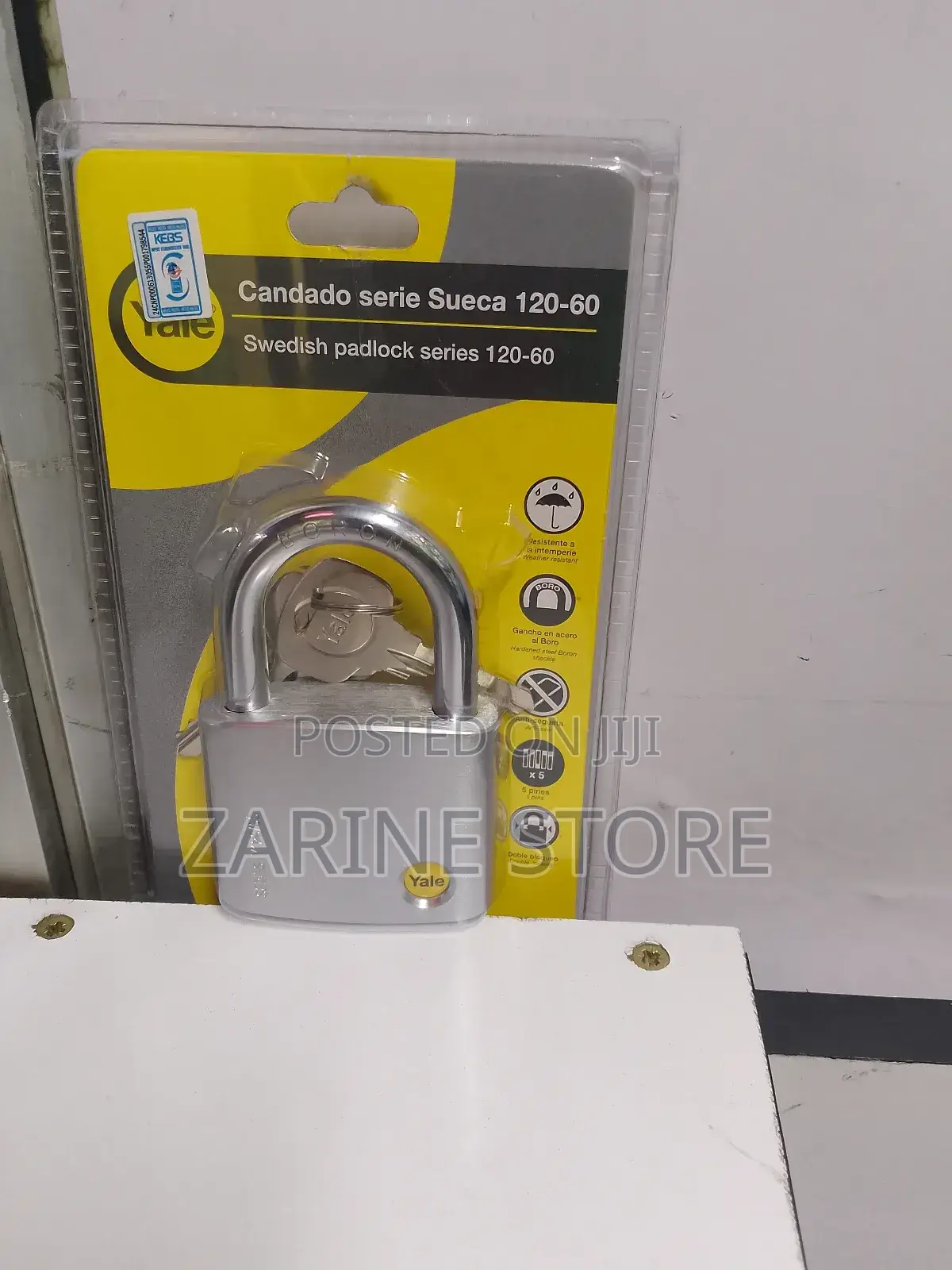 Yale 60mm Padlock With 3 Keys Made of Hardened Steel Shackle